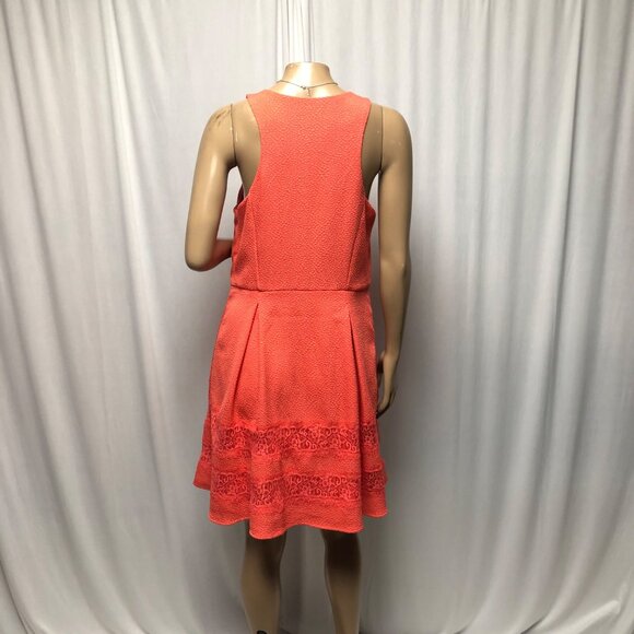 Express Dress Womens Size 12 Sleeveless Coral Textured Lace Hem Stretch A-Line - Picture 6 of 9